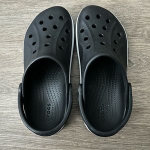 CROCS black and white size 7/9 (men/women)